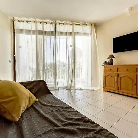 Yomely Apartamento *